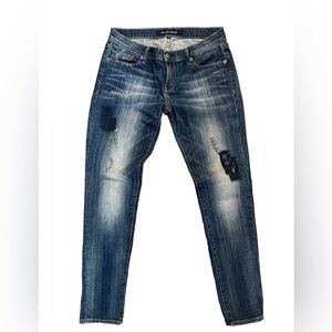 Driftwood skinny jeans with distressed patch marks  size 28